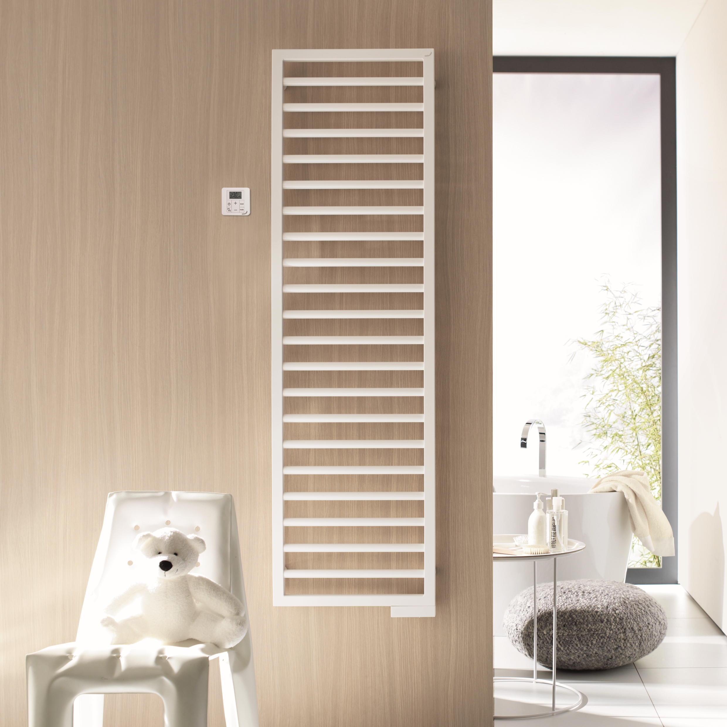 Zehnder Subway elektrický radiátor 129.1x45 cm biela SUBE-130-045/GD