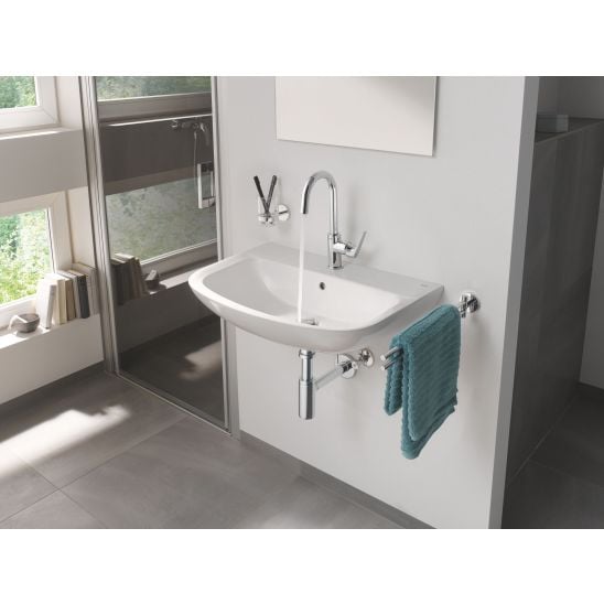 Súprava toaletná kefa Grohe Essentials 40513AL1, splachovacie tlačidlo Grohe Skate 38732AL0, 40510AL1, 40507AL1, 40508AL1, 40511AL1, 40372001