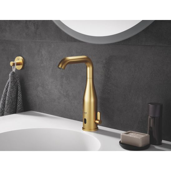 Súprava toaletná kefa Grohe Essentials 40374GN1, držiak na toaletný papier Grohe Essentials 40367GN1, 40369GN1, 40365GN1, 40394GN1, 40364GN1