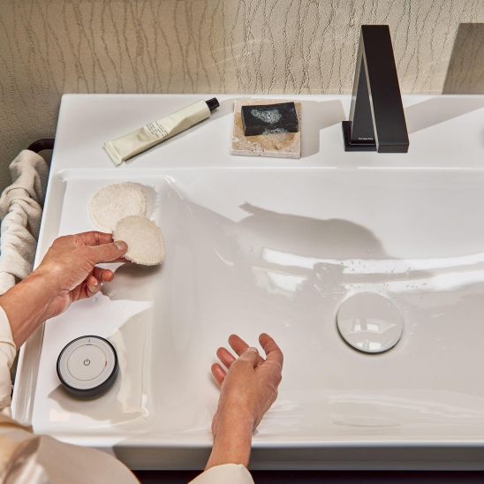 Súprava skrinka Hansgrohe Xelu Q 54028700, umývadlo Hansgrohe Xelu Q 61031450