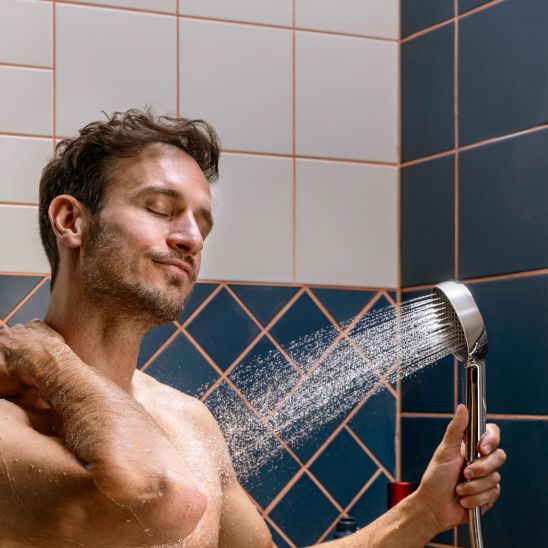 Súprava vaňová/sprchová batéria Hansgrohe Vernis Blend 71440000, umývadlová batéria Hansgrohe Vernis Blend 71580000, 28052000